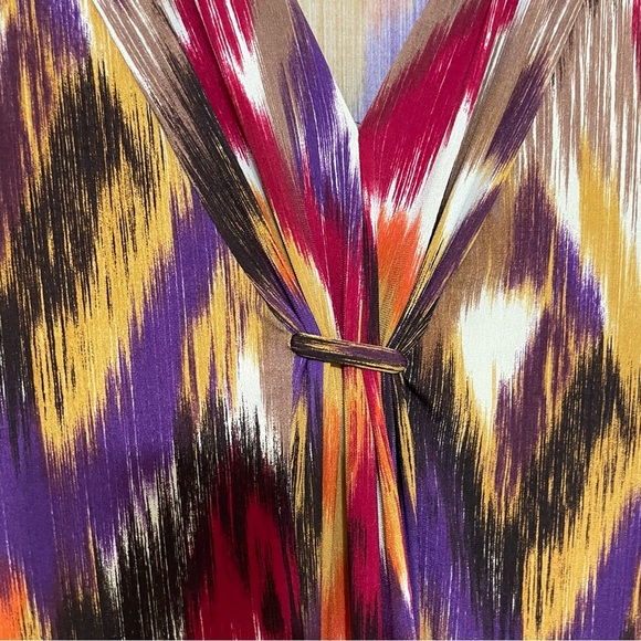 Maggie Barnes Red and Gold Graphic Tunic with 3/4 Sleeves - Picture 5 of 8